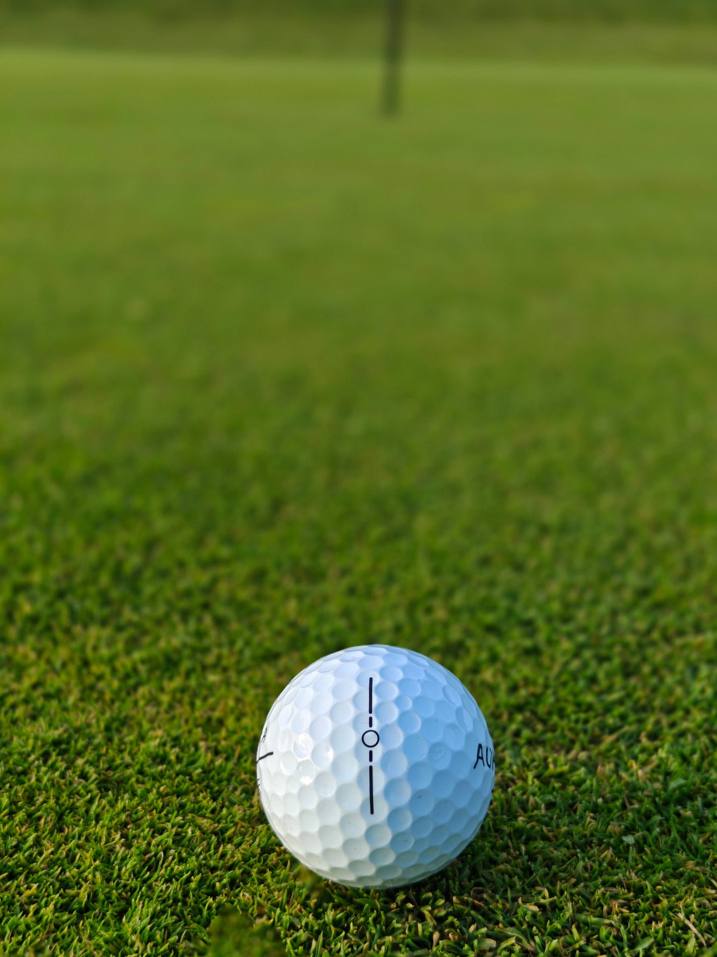 Aurora One premium urethane golf ball, outdoor product photo 3